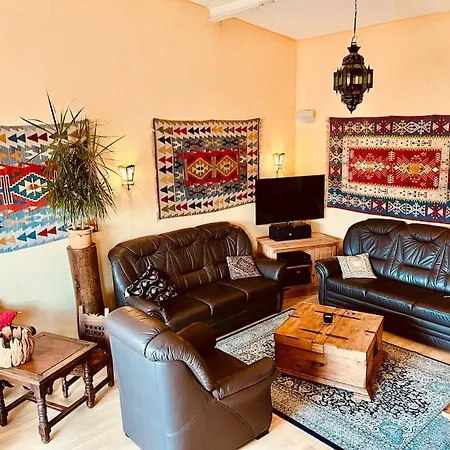 Bijoux Am Dreilaendereck! Weil am Rhein