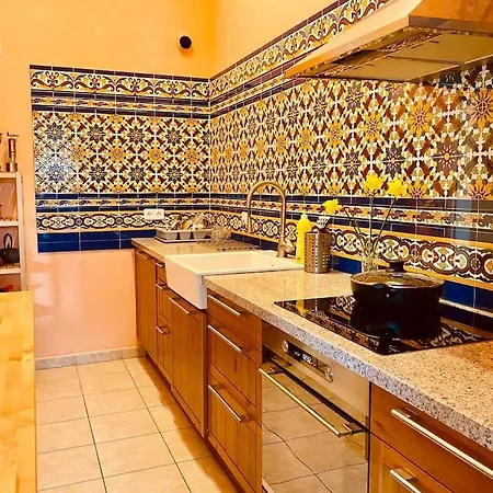 Bijoux Am Dreilaendereck! Weil am Rhein